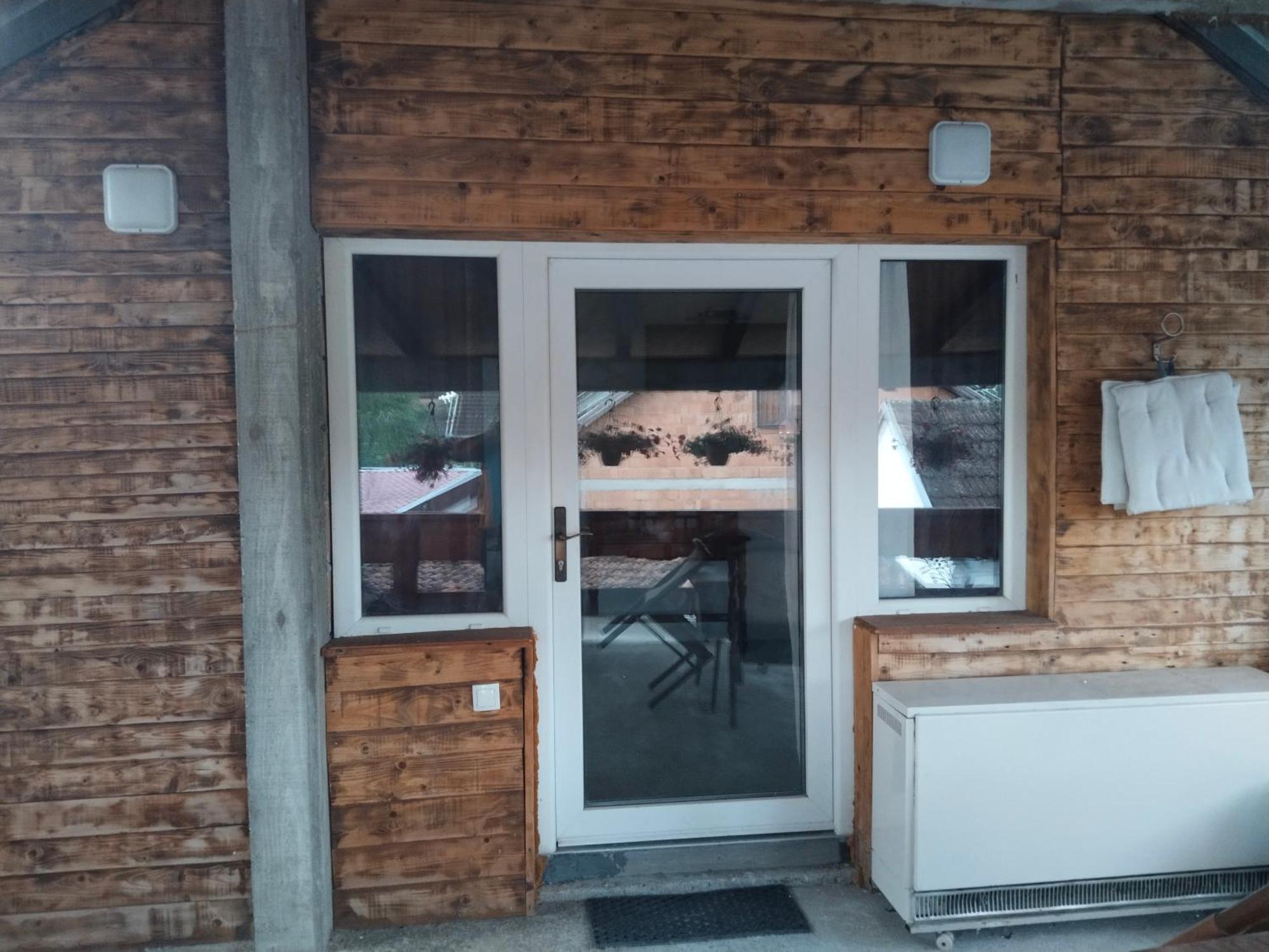Gaga 1 Apartment Veliko Gradiste Exterior photo
